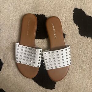 Madden girl studded slides